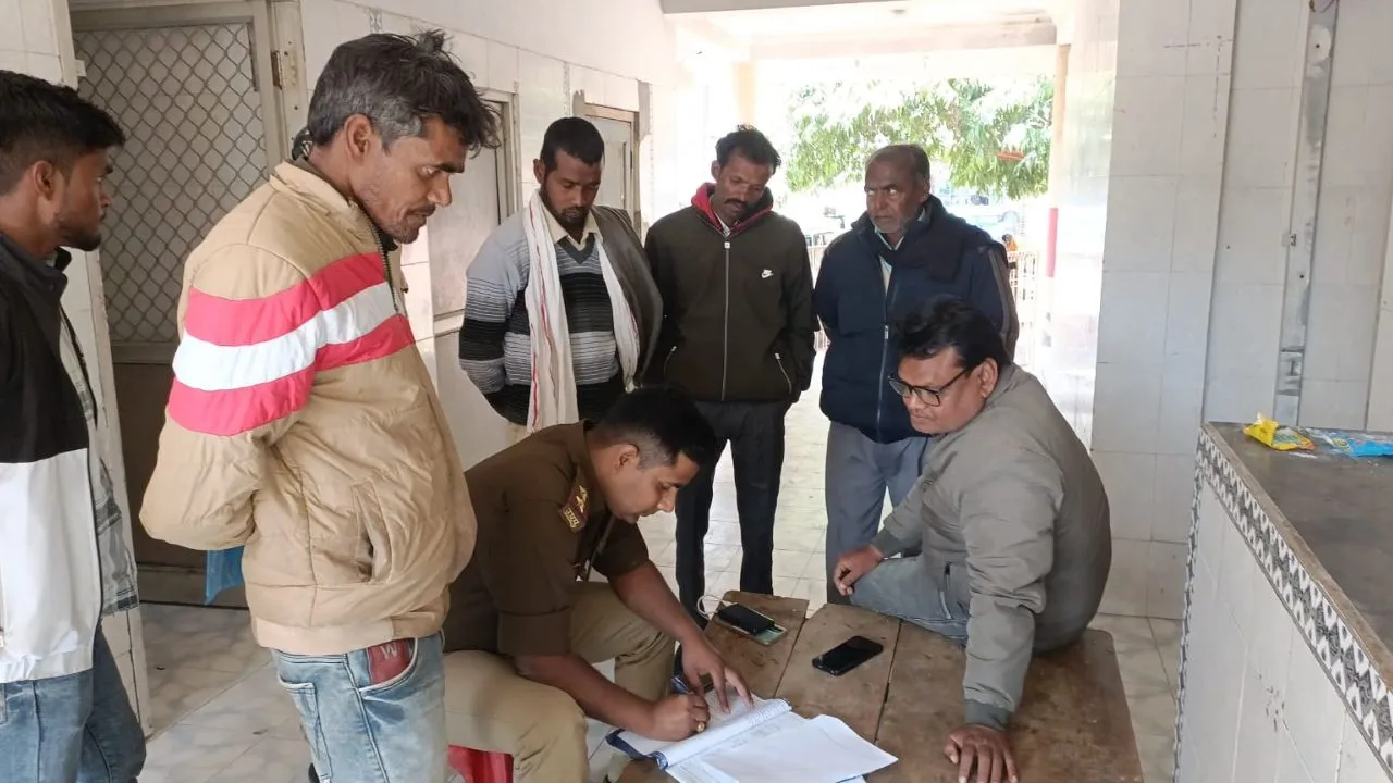 Farrukhabad: आजीवन कारावास की सजा काट रहे कैदी की मौत; अचानक बिगड़ी थी तबियत, परिजनों ने ये कहा...जानें