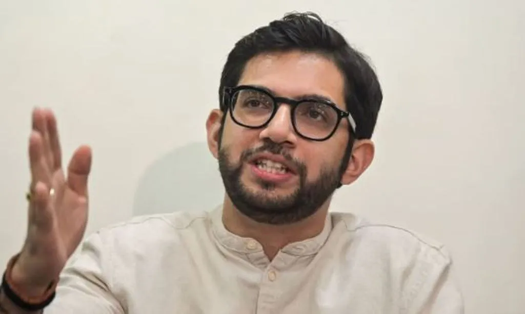 बीजेपी झुग्गी वासियों को नमक वाली भूमि पर स्थानांतरित करने की योजना बना रही है: आदित्य ठाकरे 