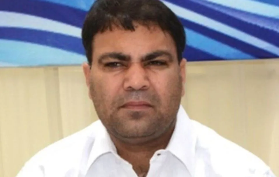 ED ने आप विधायक गुलाब सिंह यादव के घर पर मारा छापा, CM केजरीवाल के समर्थन में सोशल मीडिया पर किया था पोस्ट