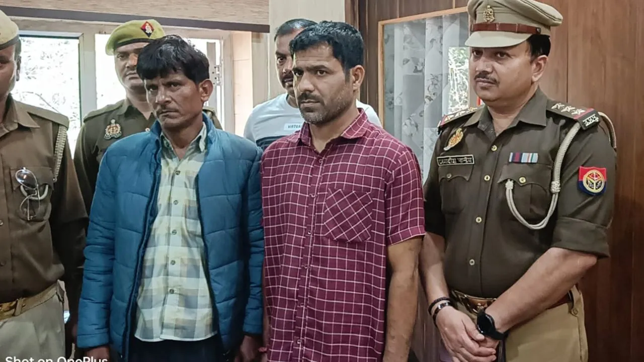 Kanpur News: चेकिंग के दौरान पुलिस ने दो गो-तस्कर किए गिरफ्तार; 22 गोवंश हुए बरामद