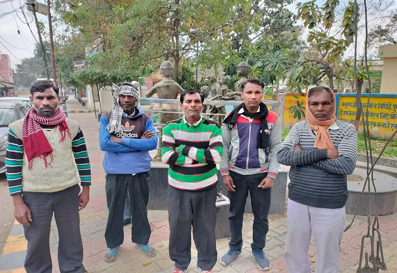मुरादाबाद : चलती बाइक से चक्कर खाकर गिरी महिला, उपचार के दौरान मौत 