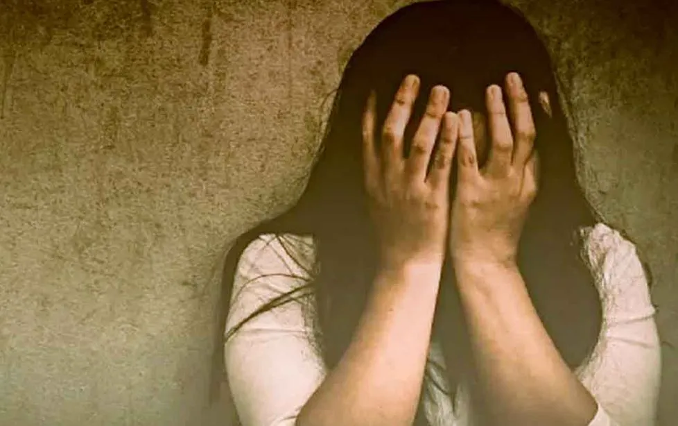 Bareilly News: घर में घुसकर युवती से दुष्कर्म, विरोध करने पर की मारपीट... बनाई अश्लील वीडियो