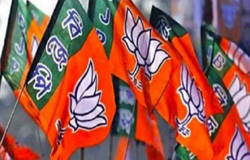 लोकसभा चुनाव 2024: बाड़मेर-जैसलमेर के कई कांग्रेस नेता बीजेपी में शामिल 