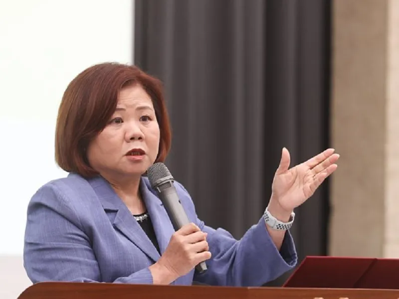 ताइवान की श्रम मंत्री Hsu Ming-chun ने भारत से माफी मांगी,  प्रवासी कामगारों के खिलाफ की थी 'नस्ली' टिप्पणी 