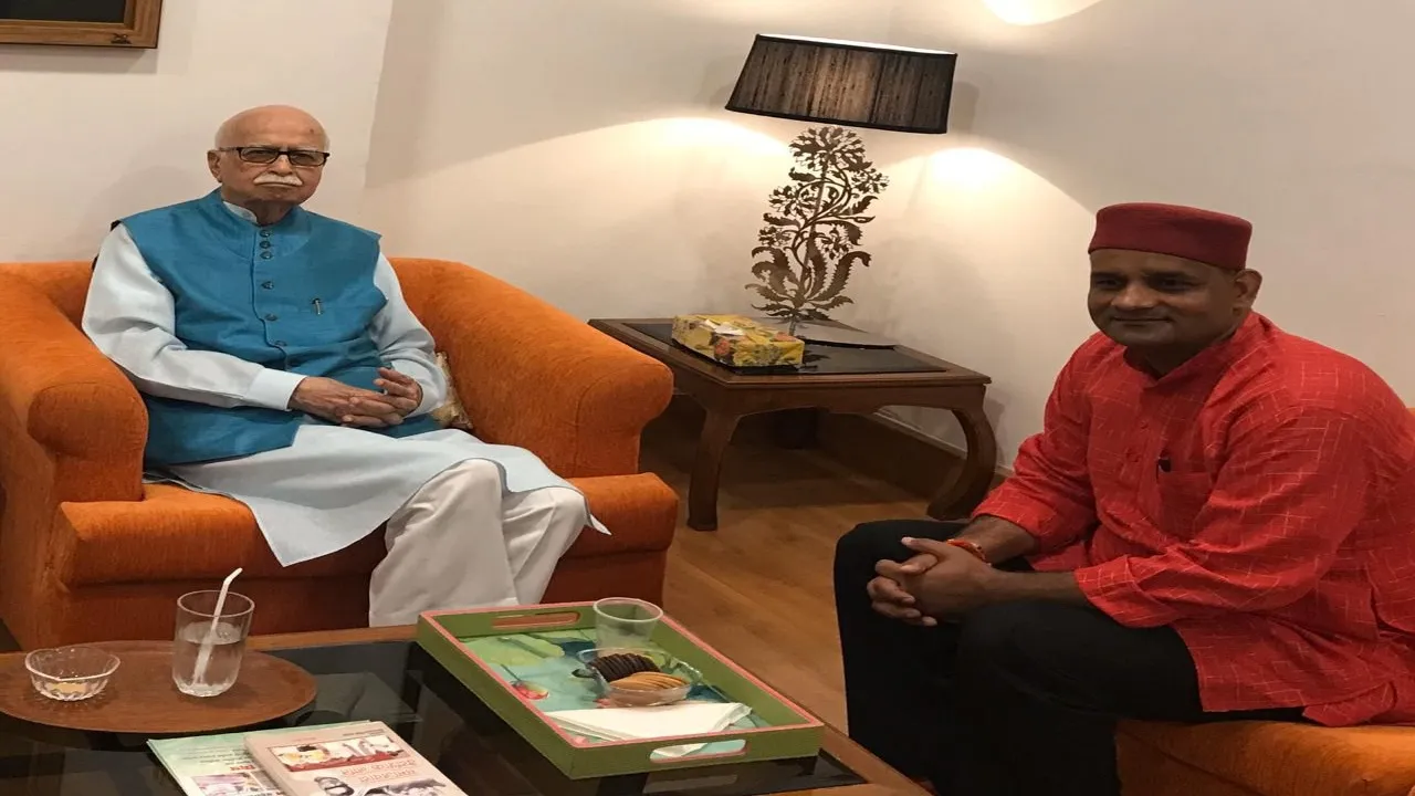 भारत रत्न सम्मान: लालकृष्ण आडवाणी को समाजवादी चिंतक दीपक मिश्र ने दी बधाई, कहा- उनके चयन पर प्रश्नचिन्ह लगाना उचित नहीं 