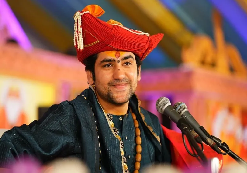 Video: महाकुंभ पहुंचे धीरेंद्र शास्त्री ने दिया बड़ा बयान, कहा- हम हिंदुस्तान को हिंदू राष्ट्र बनाना चाहते हैं