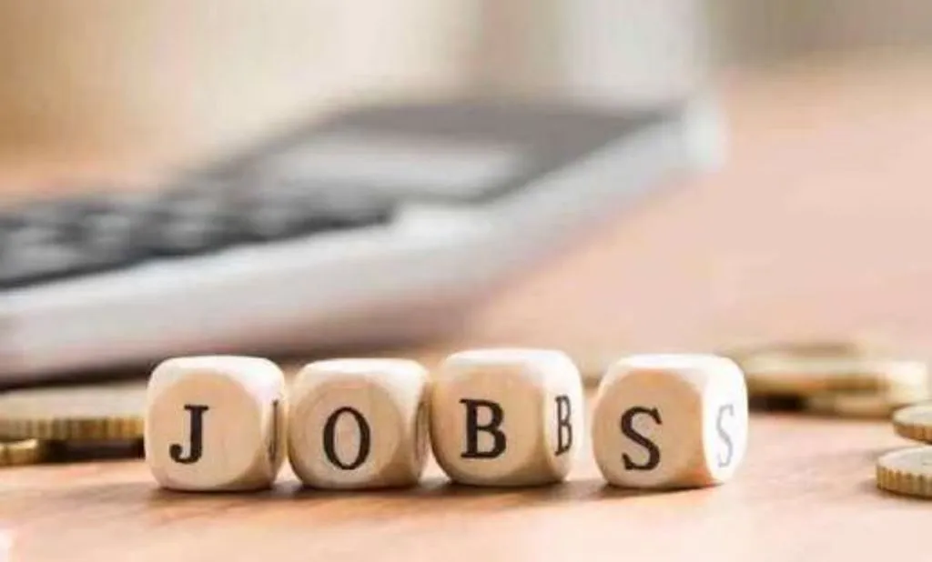 नवोदय विद्यालय में इन पदों पर निकली वैकेंसी, ऐसे करें आवेदन 