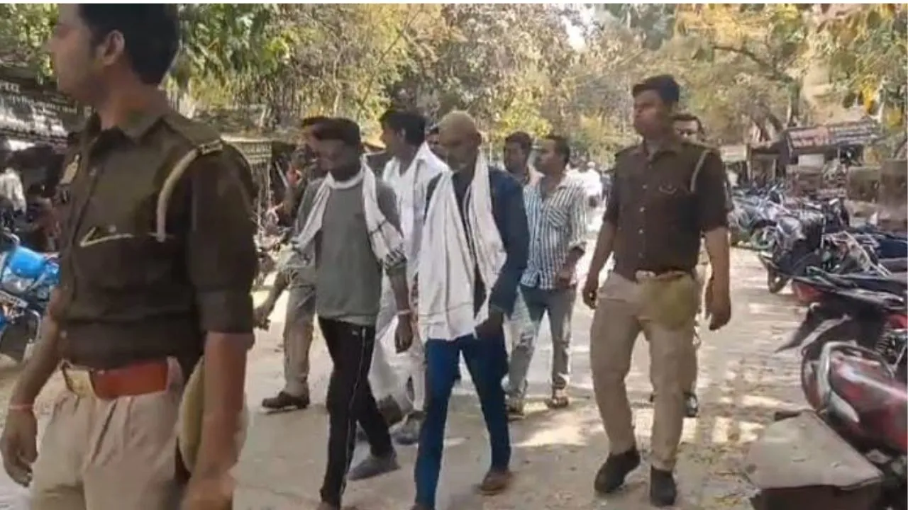 Banda: गैंगेस्टर एक्ट न्यायालय ने दो अपराधियों को सुनाई पांच-पांच वर्ष कैद की सजा; छह-छह हजार रुपये अर्थदंड भी लगाया