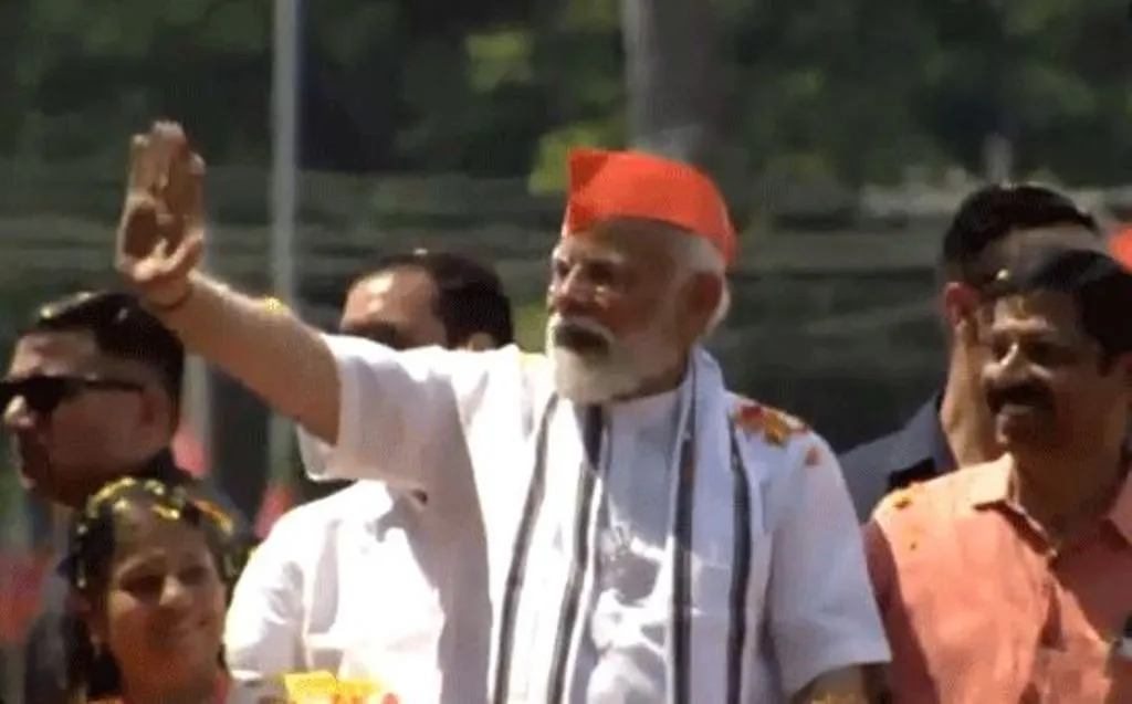 लोकसभा चुनाव 2024: PM मोदी ने केरल के पालक्कड़ में किया रोड शो 
