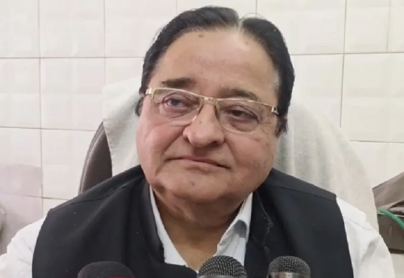 मुरादाबाद : बसपा ने मुस्लिमों को दिया टिकट तो सपा सांसद बोले- मायावती जी को अंदरूनी तौर पर भाजपा की मदद करनी है 