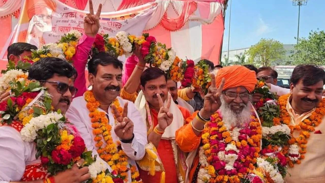 साक्षी महराज 2 (1)