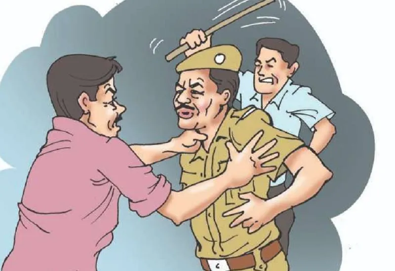 अमरोहा : पेट्रोल पंप पर डीजल डलवाने को लेकर हुआ विवाद, सिपाही को पीटा...रिपोर्ट दर्ज