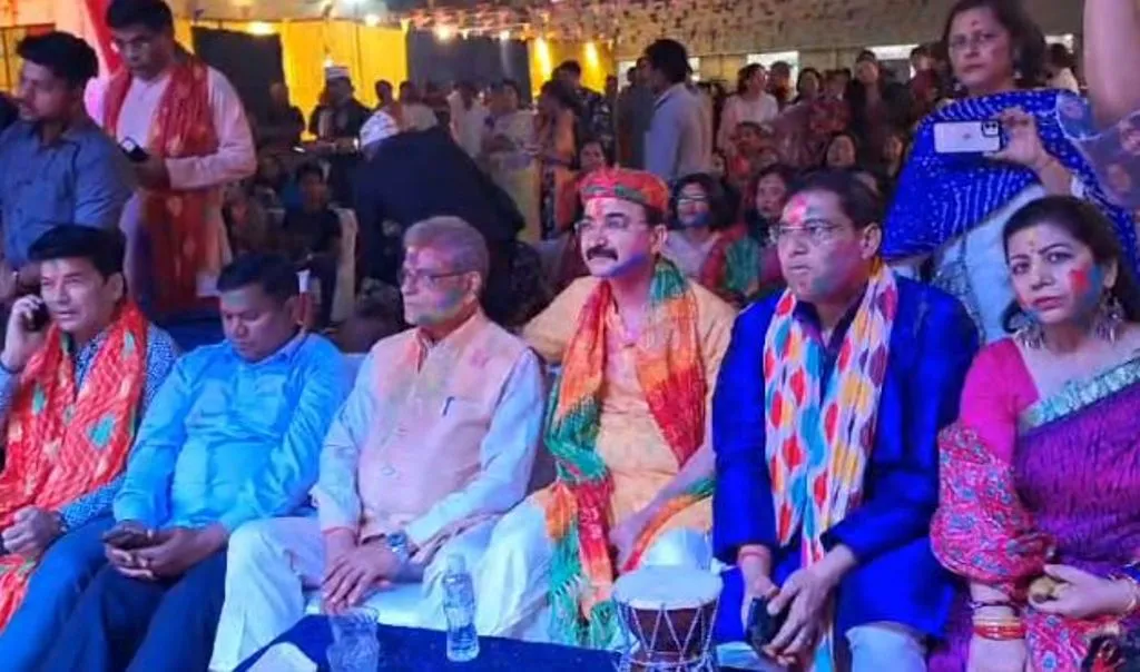 Bareilly News: आईएमए...कवियों की महफिल में होली की रसधार