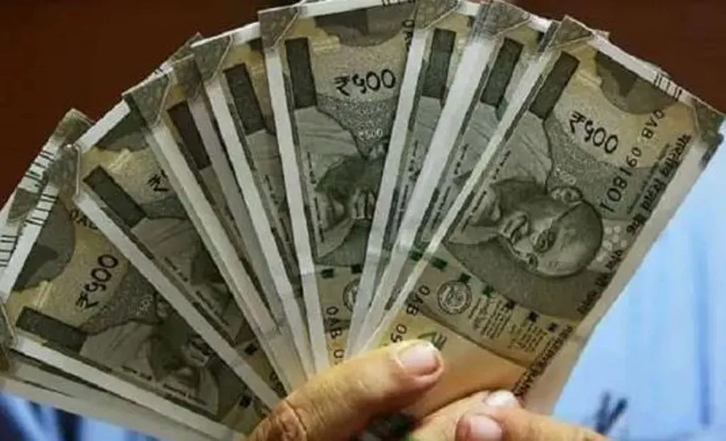 मोदी सरकार का बड़ा ऐलान, केंद्र ने अपने कर्मचारियों का महंगाई भत्ता 50 प्रतिशत बढ़ाया 