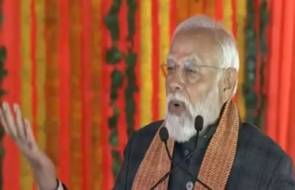 आर्टिकल 370 हटने के बाद जम्मू-कश्मीर विकास की नई ऊंचाइयों को छू रहा है, श्रीनगर में बोले PM मोदी 