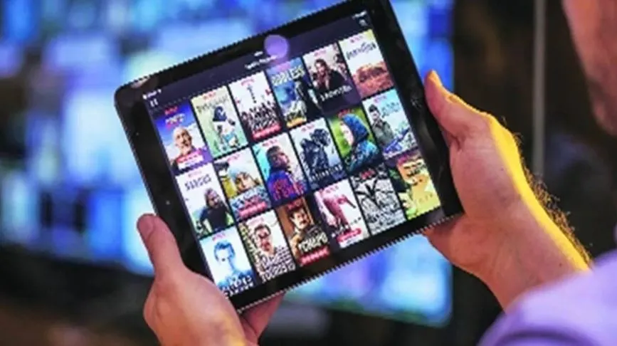 'OTT मंचों पर प्रतिबंध लगाने के लिए सरकार के पास जाएं', याचिकाकर्ता से सुप्रीम कोर्ट ने कहा