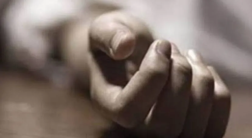 बदायूं: फंदे पर लटका मिला युवक का शव, परिवार में मचा कोहराम