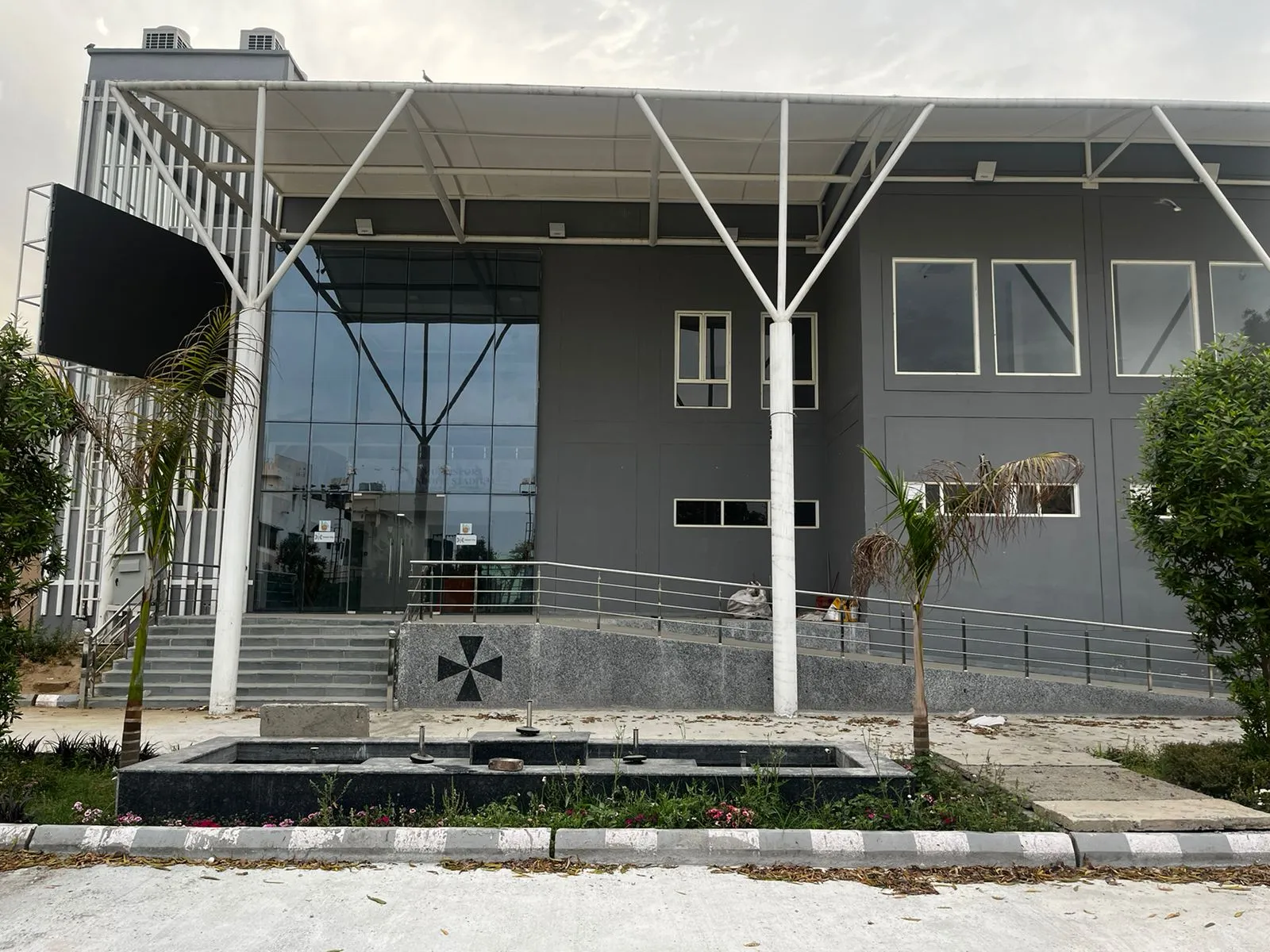 बरेली: स्पोर्ट्स स्टेडियम...करोड़ों खर्च कर बनाए गए मल्टीपर्पस हाॅल में पड़ा ताला, स्मार्ट सिटी ने कराया था निर्माण