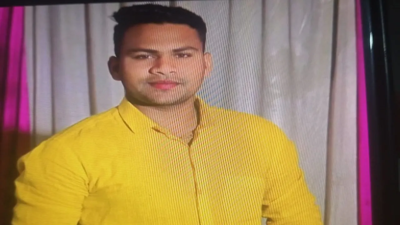 लखनऊ: मुख्तार को शेर-ए-पूर्वांचल बताने वाला कांस्टेबल बर्खास्त, सोशल मीडिया पर वायरल हुई थी पोस्ट   