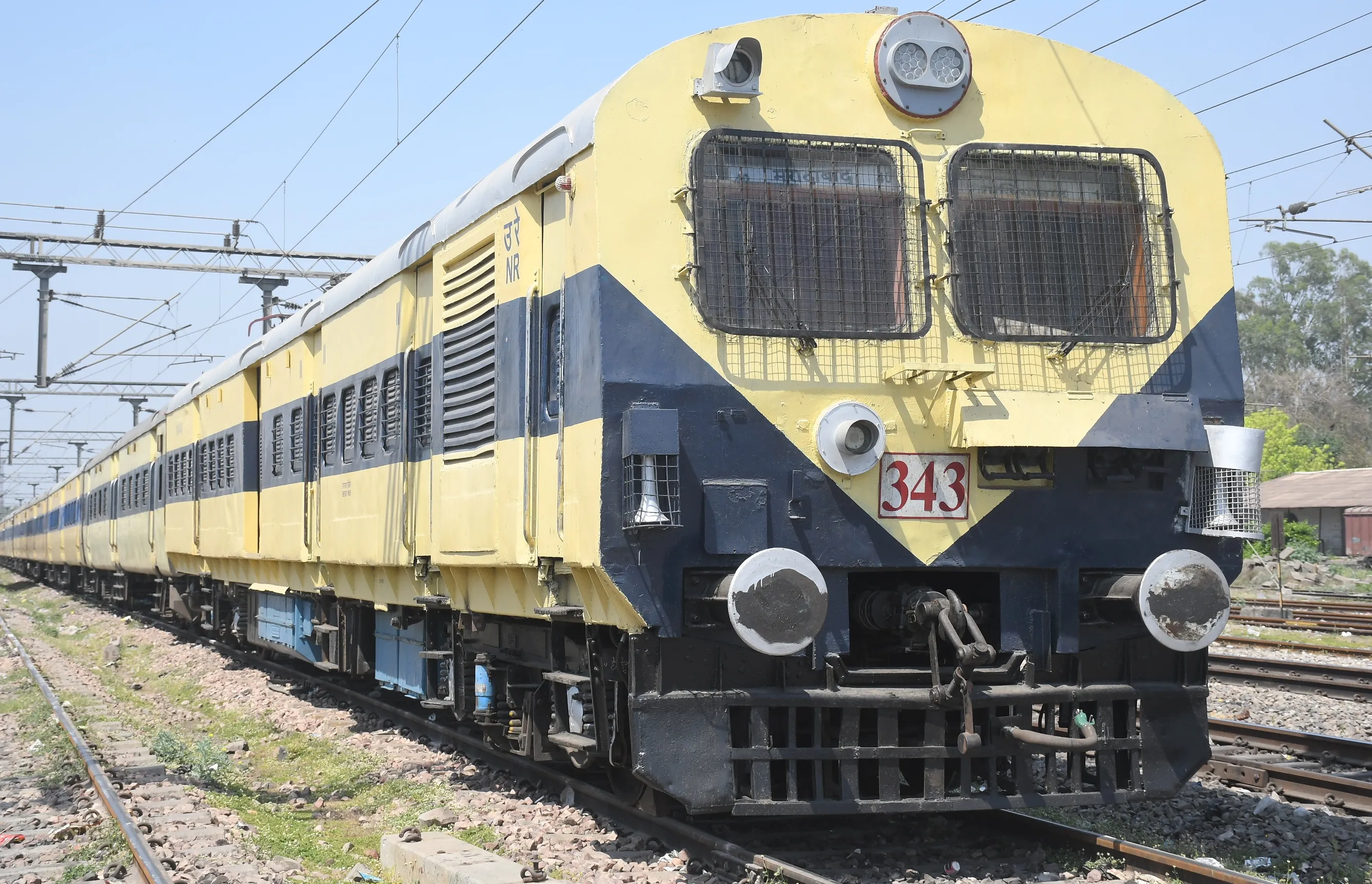 बरेली जंक्शन से पहली बार दौड़ी मेमू ट्रेन, जानें इसके रूट