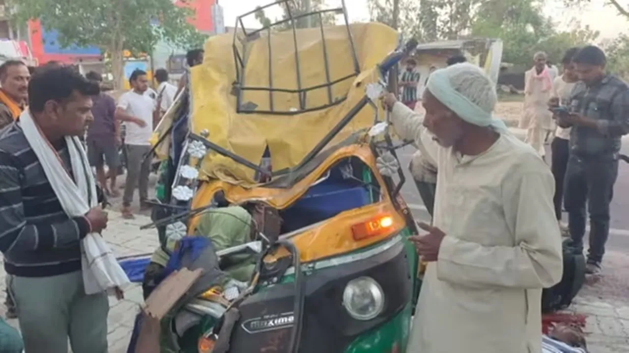चित्रकूट बड़ा हादसा: डंपर की टक्कर से ऑटोरिक्शा सवार पांच श्रृद्धालुओं की मौत, तीन घायल 
