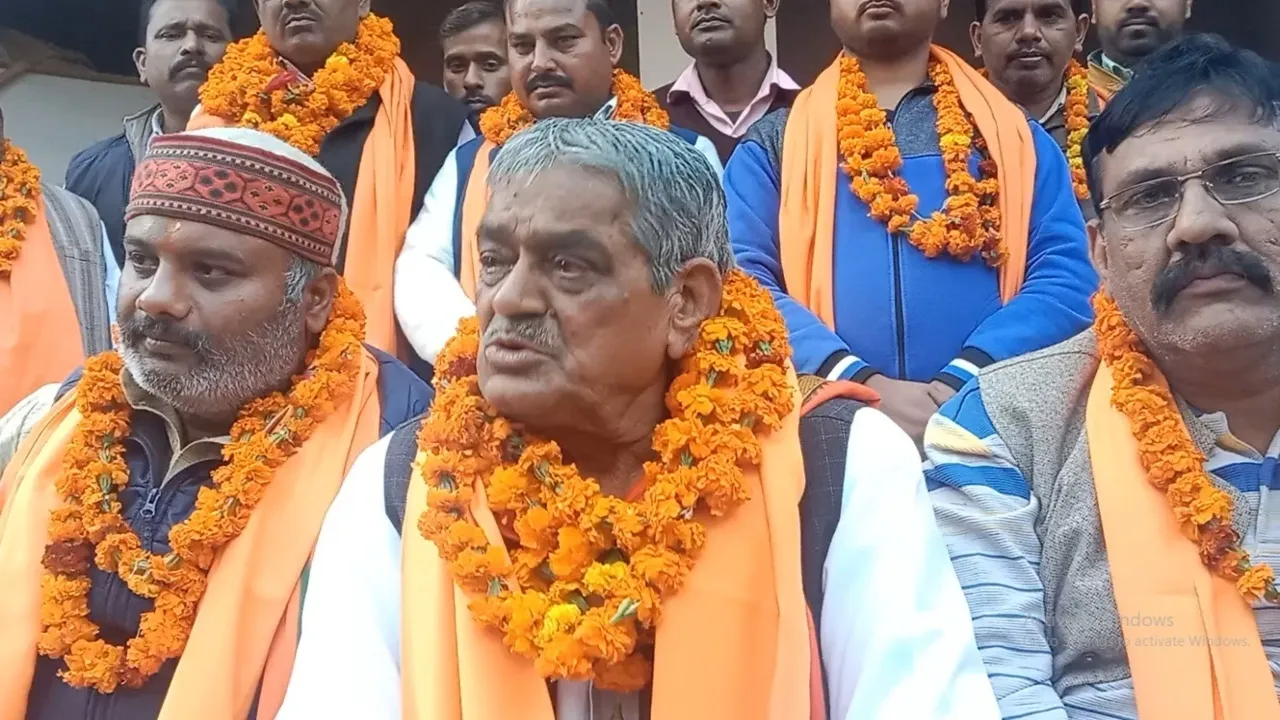 पूर्व राज्य मंत्री छोटे लाल यादव का निधन, बाराबंकी में थे सपा के स्तंभ-मुलायम सिंह ने इनके लिये लगा दी थी हेलीकॉप्टर से छलांग