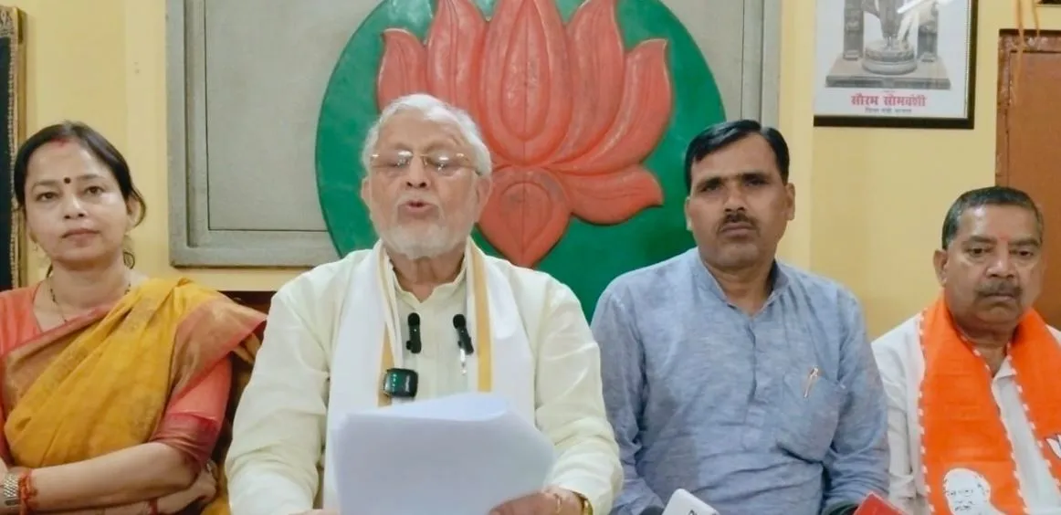 शाहजहांपुर: भ्रष्टाचार में डूबे नेताओं को बचाने में जुटा इंडी गठबंधन- सुरेश कुमार खन्ना