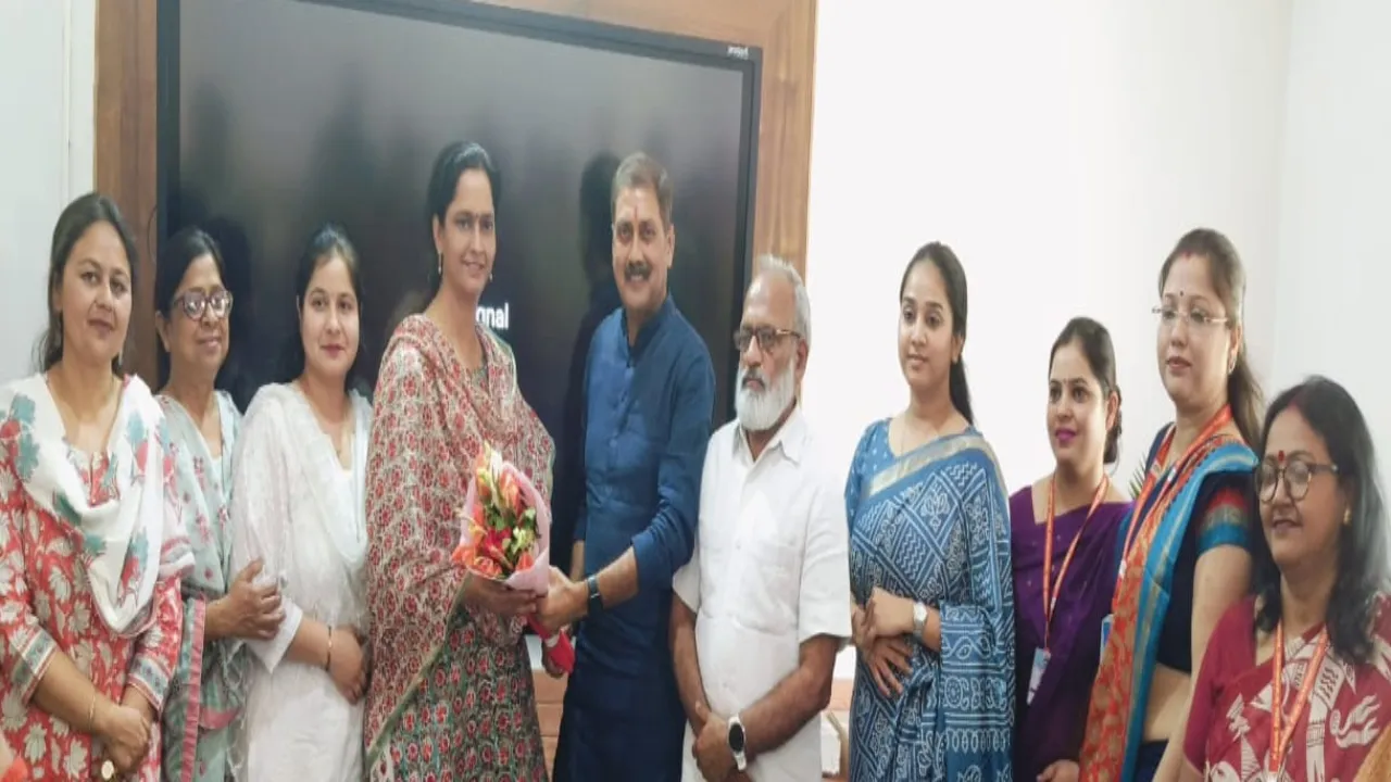 सीबीएसई स्कूलों में और बेहतर बनेगा शैक्षणिक माहौल, लखनऊ के विशेषज्ञों ने साझा किए अनुभव 