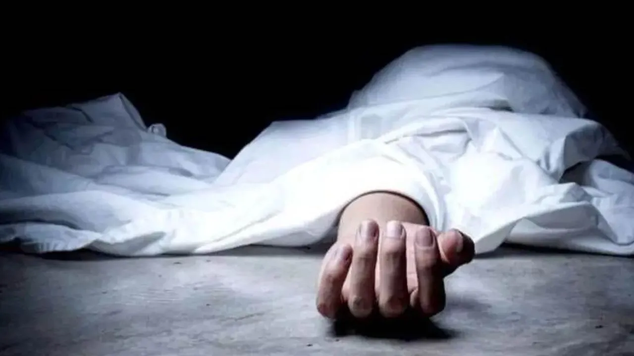 Kanpur Dehat: प्लास्टिक की बोरी में भरी मिली महिला की लाश, इलाके में फैली सनसनी