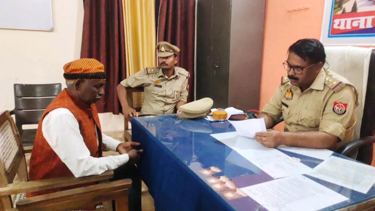 अयोध्या: पूर्व मुद्दई इकबाल अंसारी से मारपीट,एक गिरफ्तार  