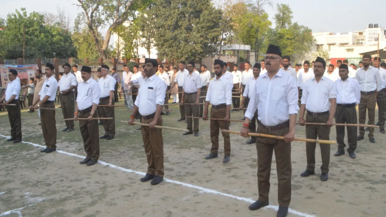 हरदोई में हर्षोल्लास के साथ मनाया गया वर्ष प्रतिपदा, डॉक्टर हेडगेवार को किया याद   