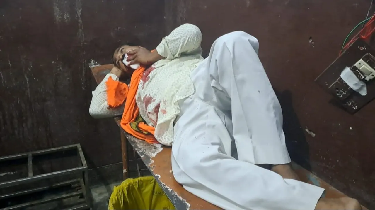 हरदोई: गर्दन में चाइनीज मांझा फंसने से अधेड़ गंभीर रूप से घायल, सीएचसी में भर्ती
