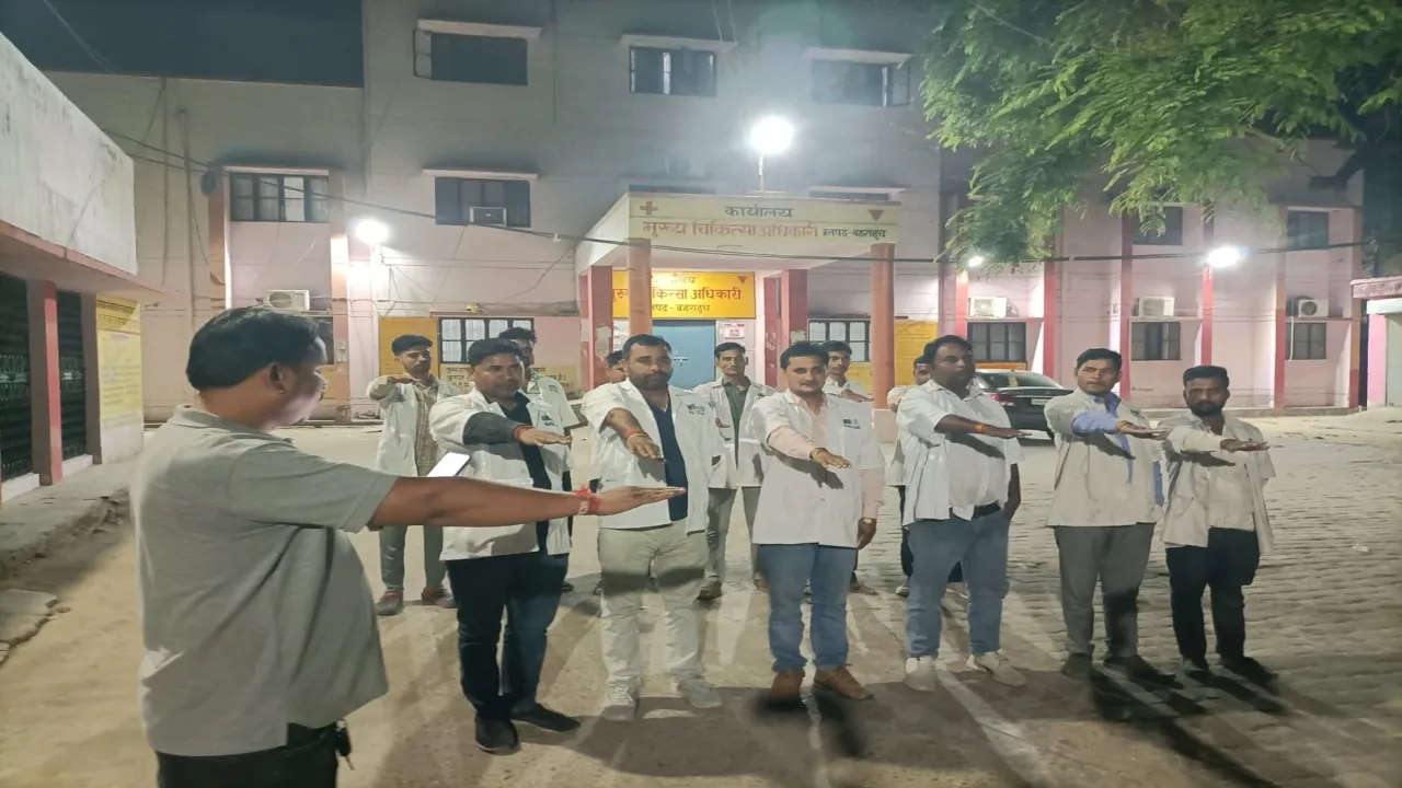 मैं अपनी एंबुलेंस को लावारिस नहीं छोडूंगा...बहराइच में कर्मियों ने ली शपथ 