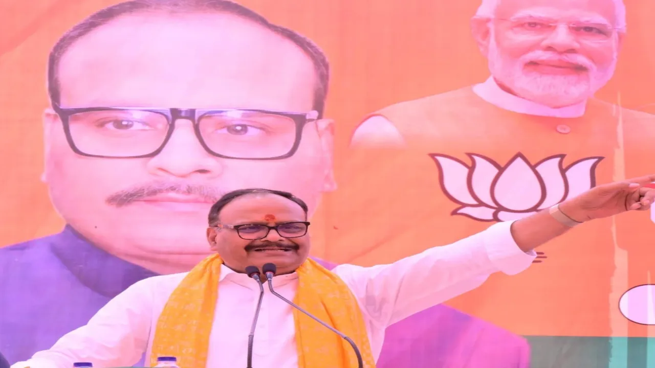 डिप्टी CM ब्रजेश पाठक का तंज-Flop है दो लड़कों की जोड़ी, UP में सभी सीट जीतेगी BJP 