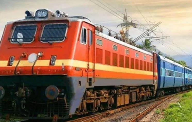 शाहजहांपुर: कब मिलेगी ट्रेन में सीनियर सिटीजन को किराये में छूट? लॉकडाउन से अबतक नहीं मिला लाभ