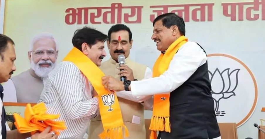 Lok Sabha Elections 2024: कांग्रेस को झटका, शिवपुरी के पूर्व विधायक शुक्ला भाजपा में शामिल 