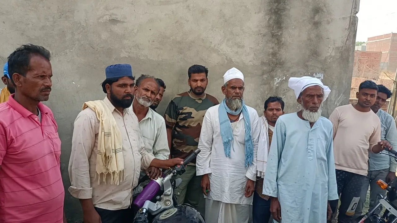 बहराइच: किशोरी समेत तीन लोगों ने विषाक्त पदार्थ खाकर दी जान, परिजनों में कोहराम 