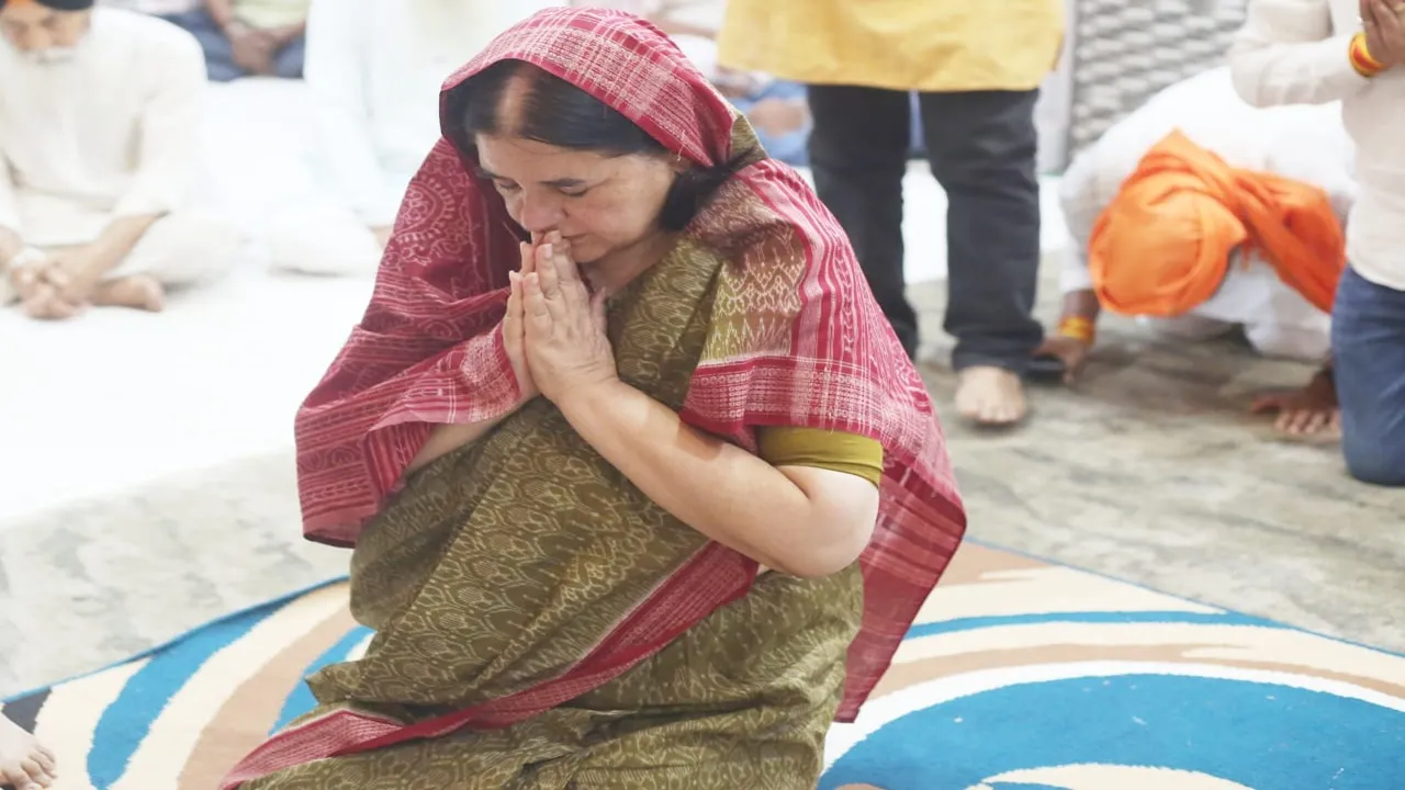 सुलतानपुर: दो मंत्री की मौजूदगी में कल मेनका गांधी करेंगी नामांकन, शास्त्रीनगर से निकालेंगी जुलूस