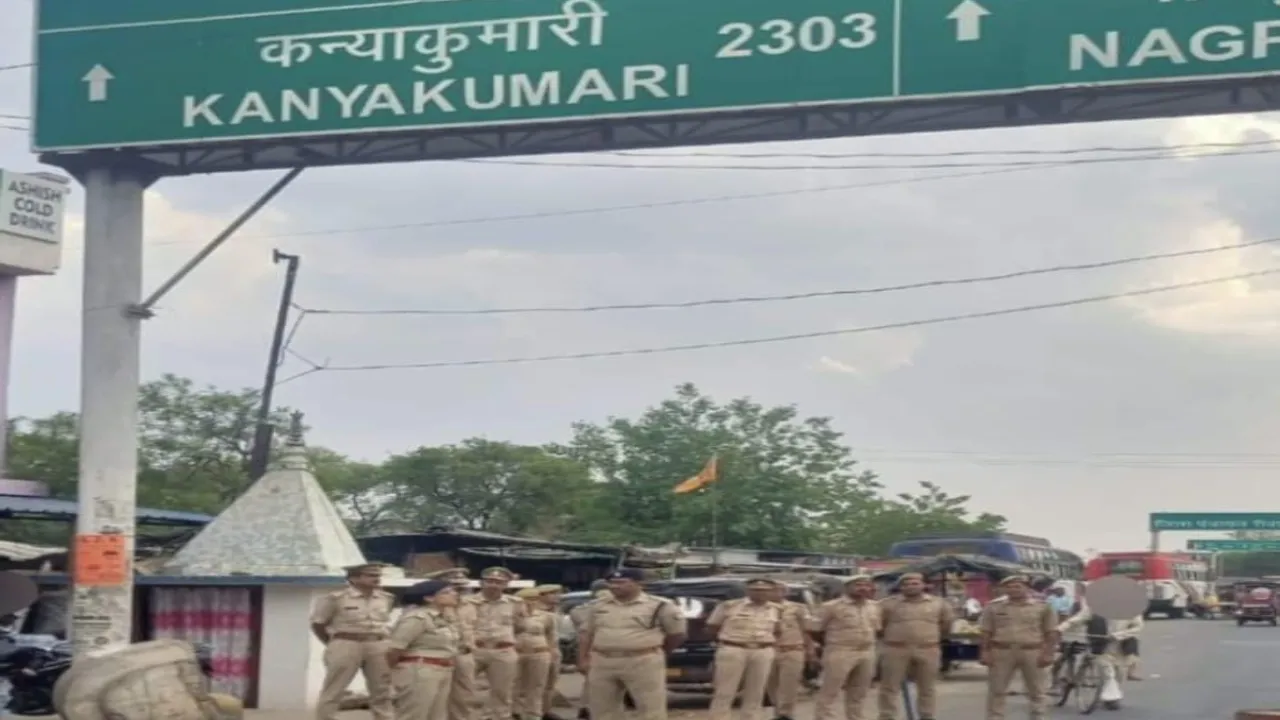 प्रयागराज: लोकसभा चुनाव को लेकर यमुना नगर में बरती जा रही सतर्कता, डीसीपी ने बॉर्डर पर किया निरीक्षण 