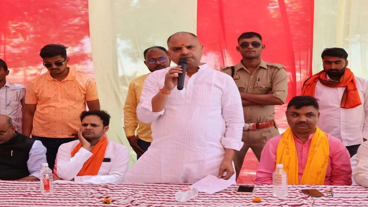 विकसित राष्ट्र के लिए मोदी को फिर बनाएं प्रधानमंत्री: खब्बू तिवरी