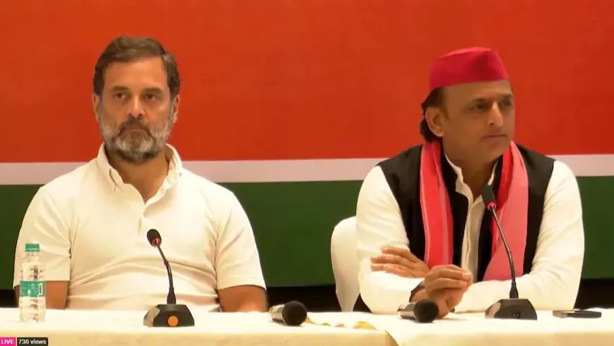 यूपी में एक साथ राहुल और अखिलेश, बोले- मौजूदा सरकार में 10 पेपर हुए लीक, इंडी गठबंधन करेगा भाजपा का सफाया