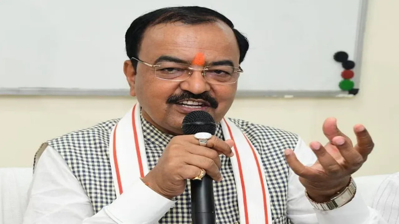 केशव मौर्य ने राहुल गांधी और अखिलेश यादव पर साधा निशान, कहा- अमरोहा में कल ही पीएम मोदी ने विजय की ढोलक बजा दी है