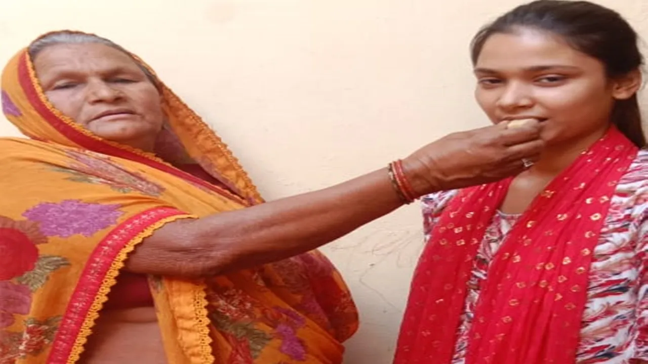 UP Board Result 2024: हाईस्कूल में खुशी और आयुश तो इंटर में अर्पणा बनी टॉपर