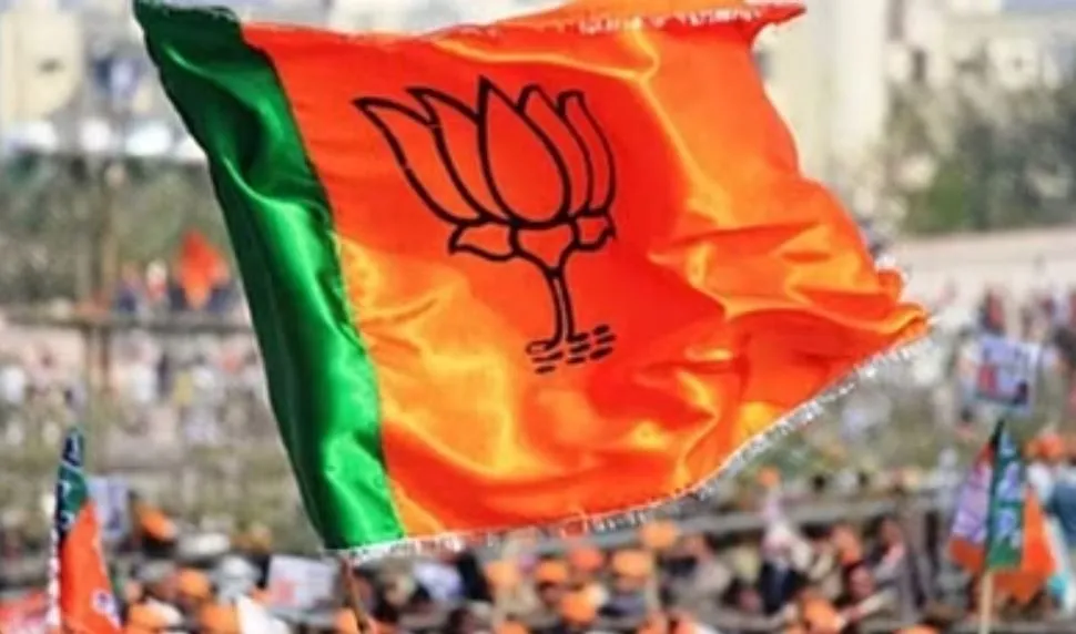 बरेली: पीएम से मिलने वालों की लिस्ट से उड़ा बेटे के नाम तो विधायक पर बिफरे वरिष्ठ भाजपा नेता, कहे अपशब्द