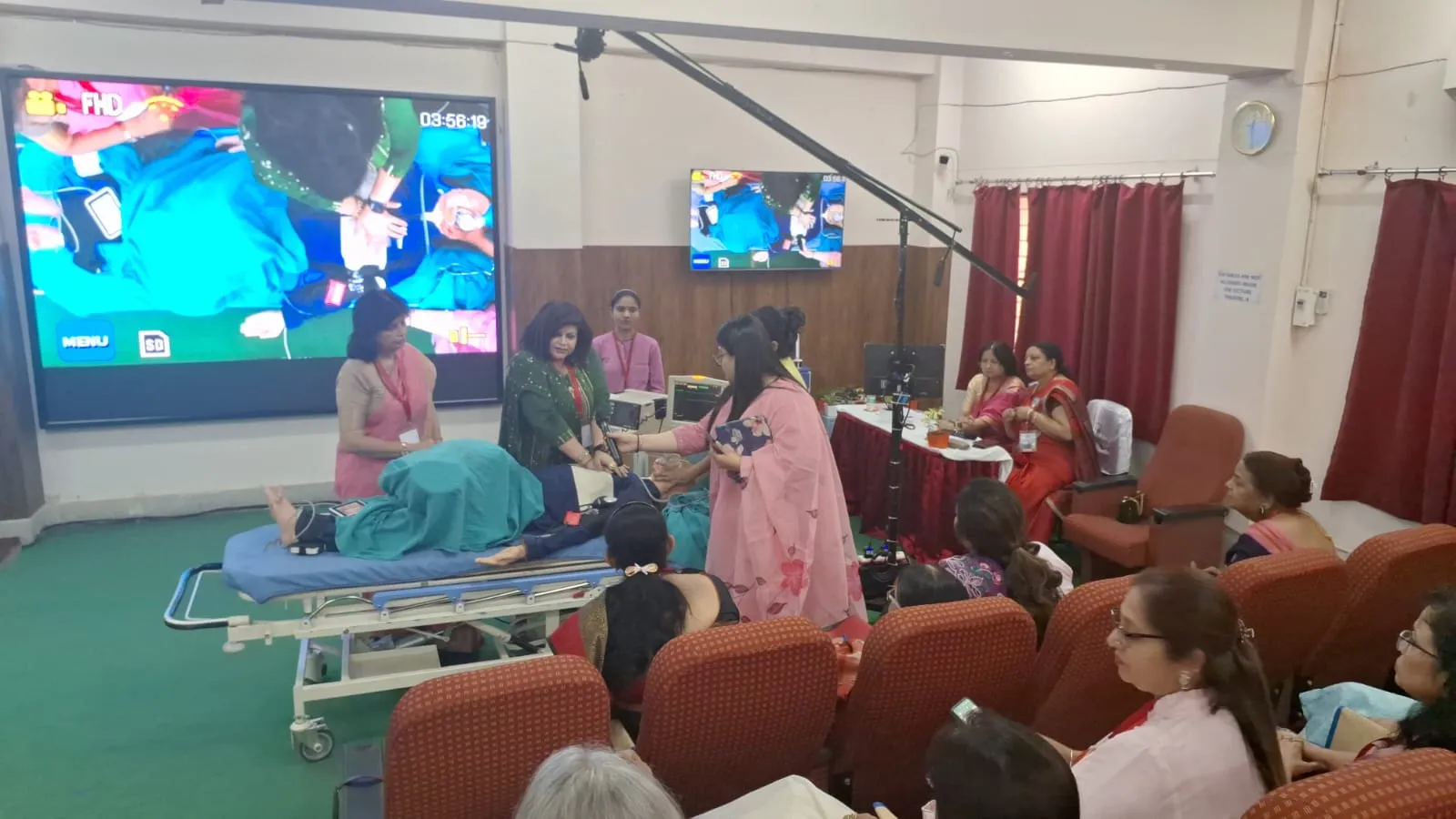 बरेली: मोटापा बांझपन का मुख्य कारण, व्यायाम के साथ खानपान का रखें विशेष ध्यान