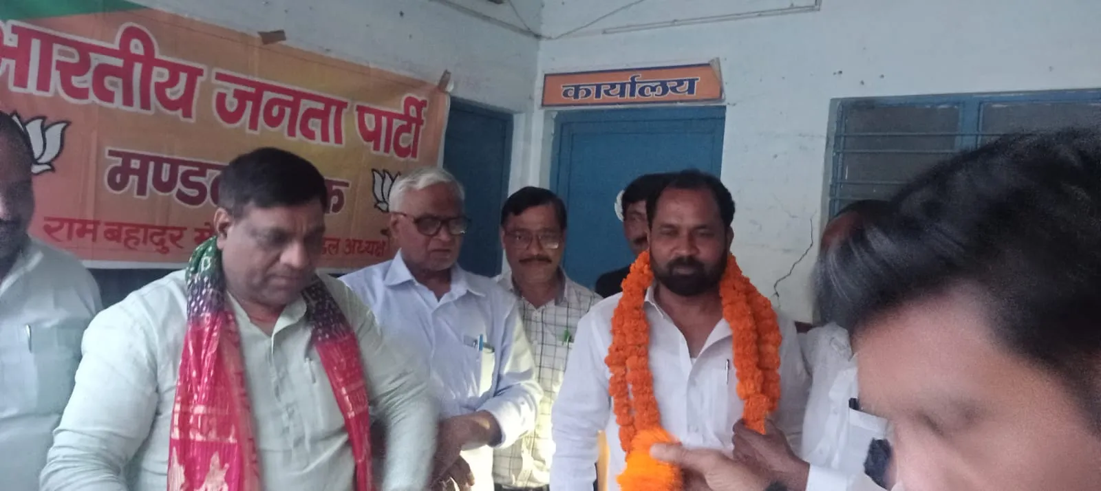 बरेली: चर्चा में है सपा यूथ ब्रिगेड के प्रदेश सचिव का कारनामा, पार्टी ने किया जवाबतलब तो...