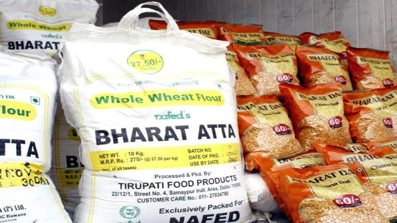 लखनऊ: अब यूपीपीसीडीएफ पर खरीदें भारत आटा, दाल-खुलेंगे कई केंद्र 