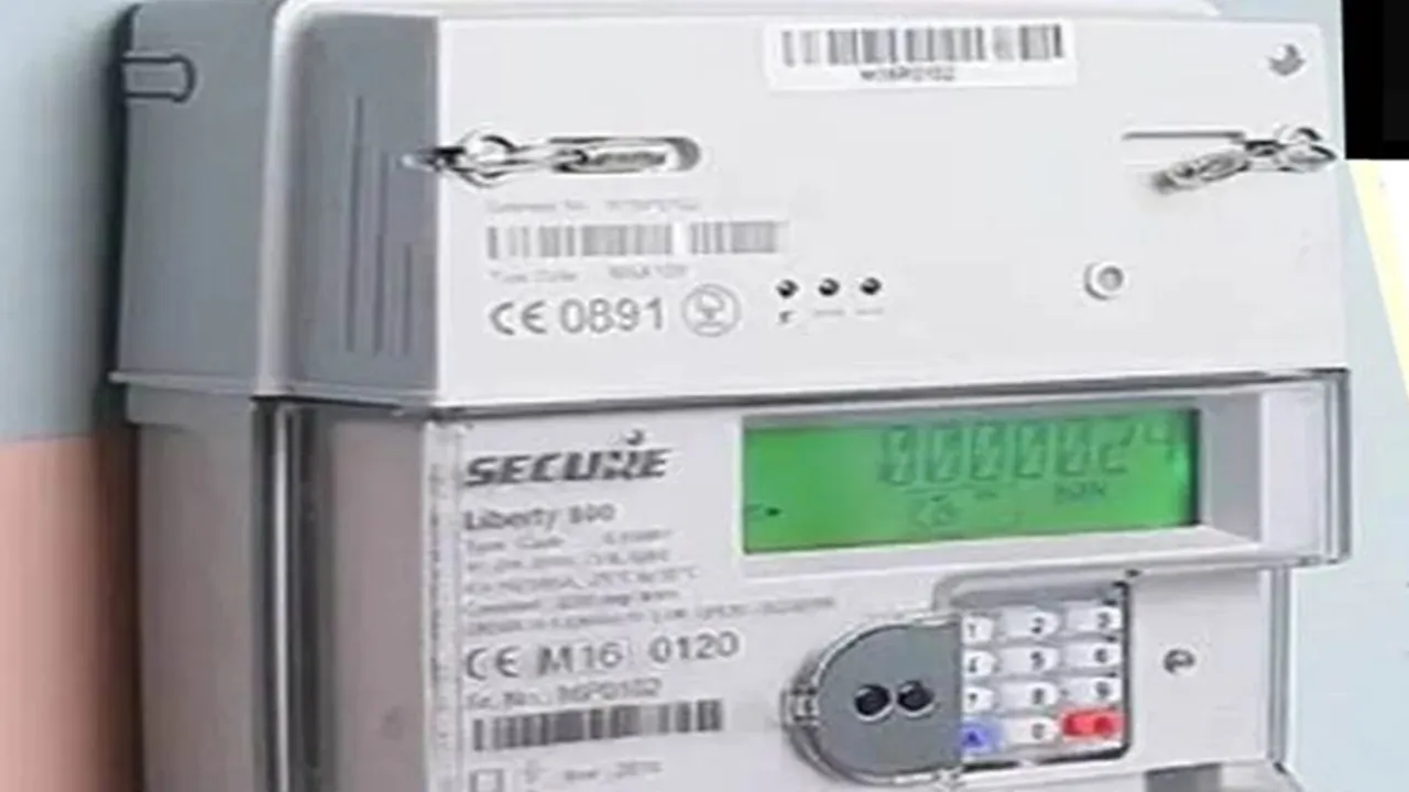 लखनऊ: स्मार्ट मीटर में चाइनीज उपकरण लगाने का मामला पहुंचा नियामक आयोग