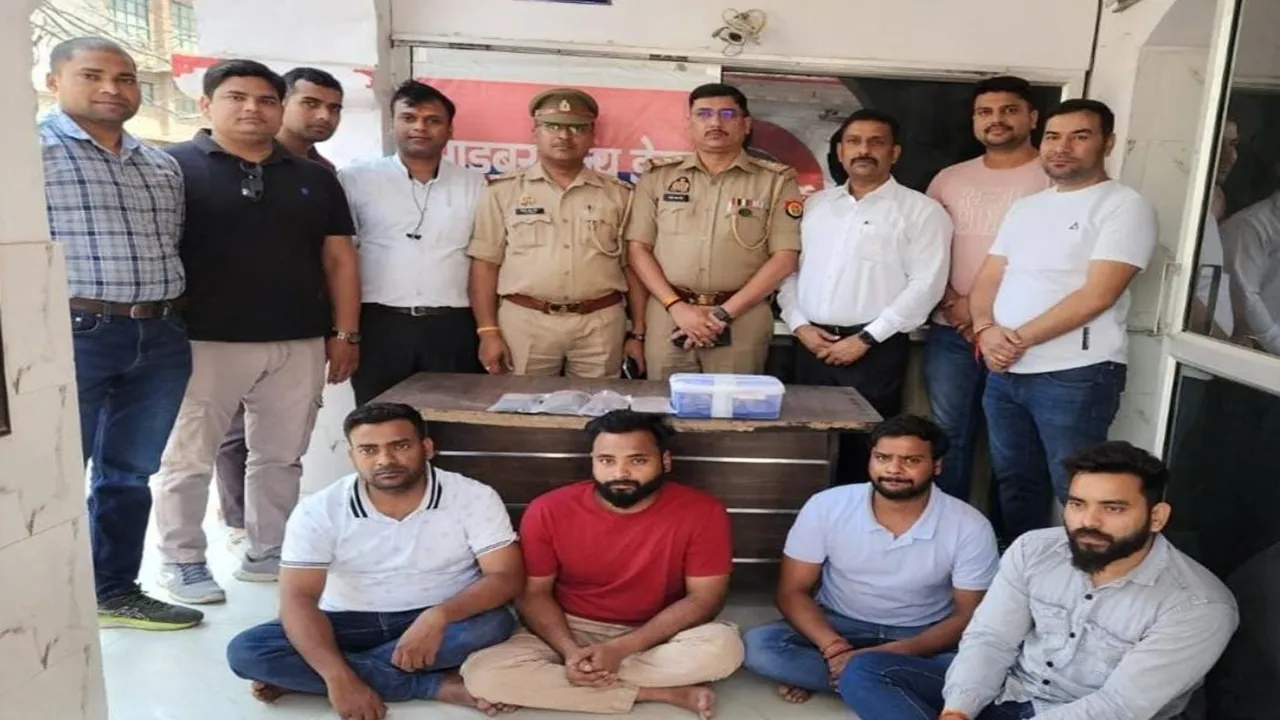 लखनऊ पुलिस ने चार शातिर ठगों को नोएडा से किया गिरफ्तार, इंश्योरेंस पॉलिसी में ज्यादा रिटर्न देने के नाम पर करते थे ठगी