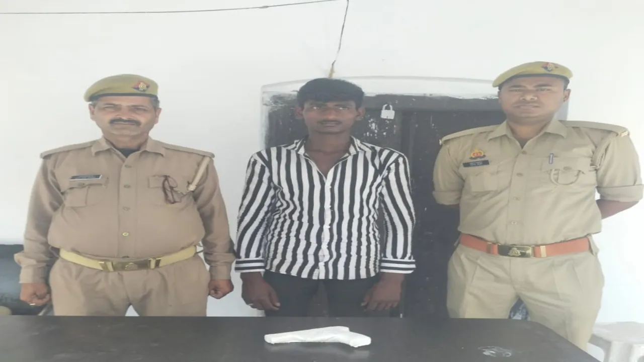 गोंडा: नकली पिस्टल दिखाकर रौब गांठ रहा था युवक, जांच में निकली लाइटर गन